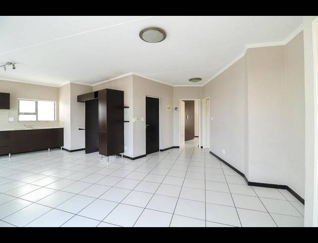 2 BEDROOM APARTMENT FOR SALE IN GREENSTONE HILL